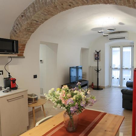 Asti Historic Center - Appartamento Trincotto Eksteriør billede