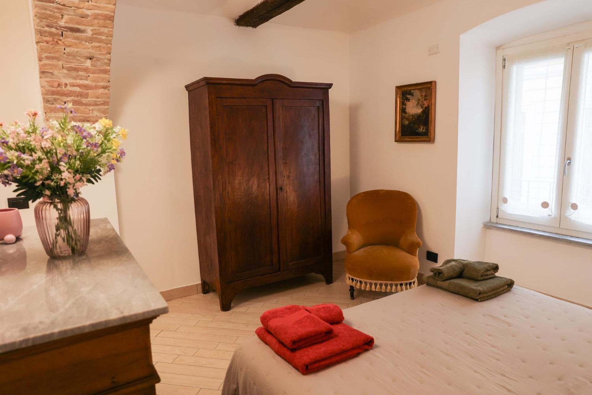 Asti Historic Center - Appartamento Trincotto Eksteriør billede